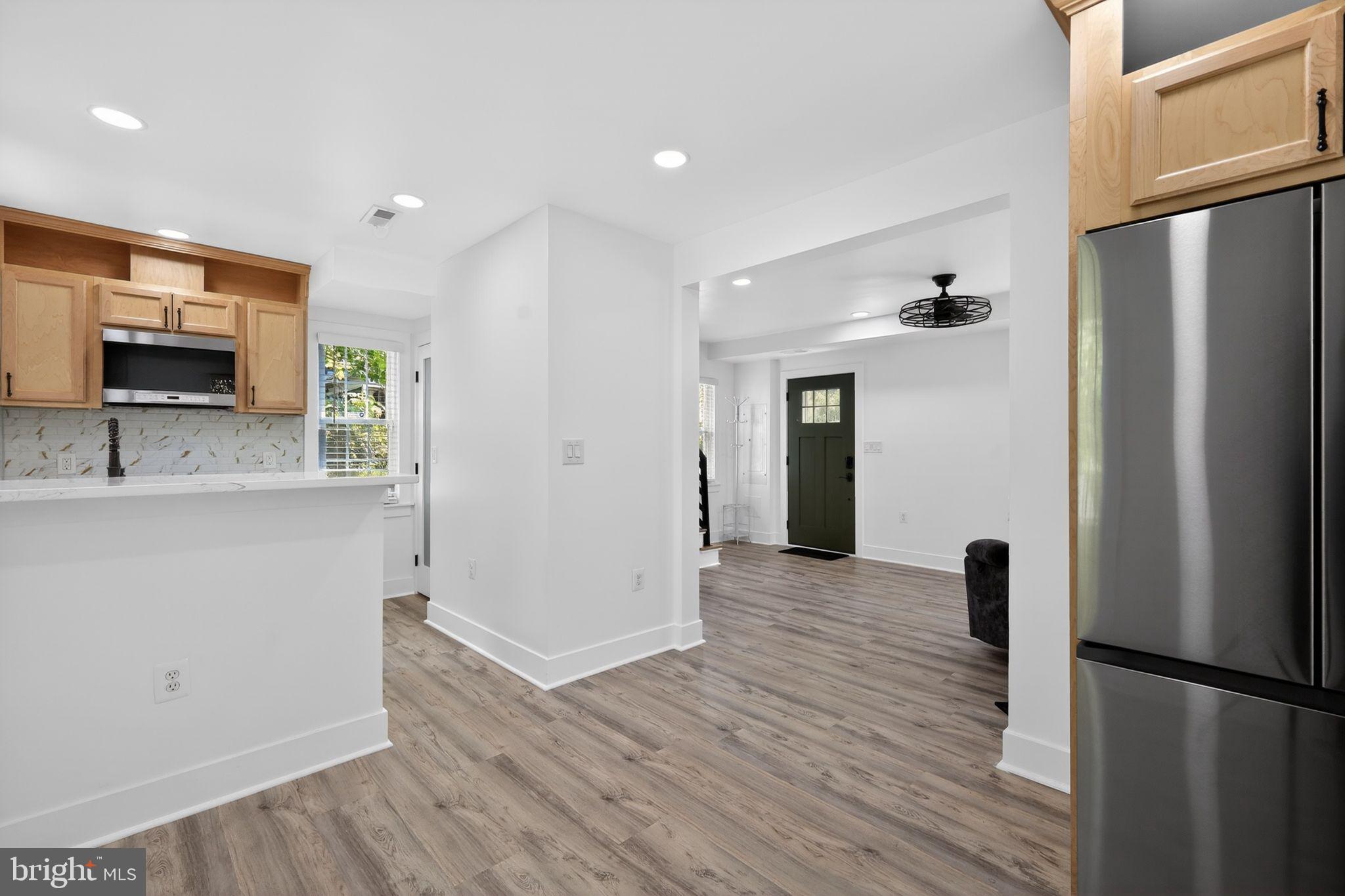 2112 34th Street Southeast Washington, DC 20020 - Photo 4 of 32