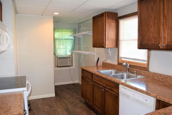 $125,000 | 232 1st Avenue West, West Fargo, ND 58078