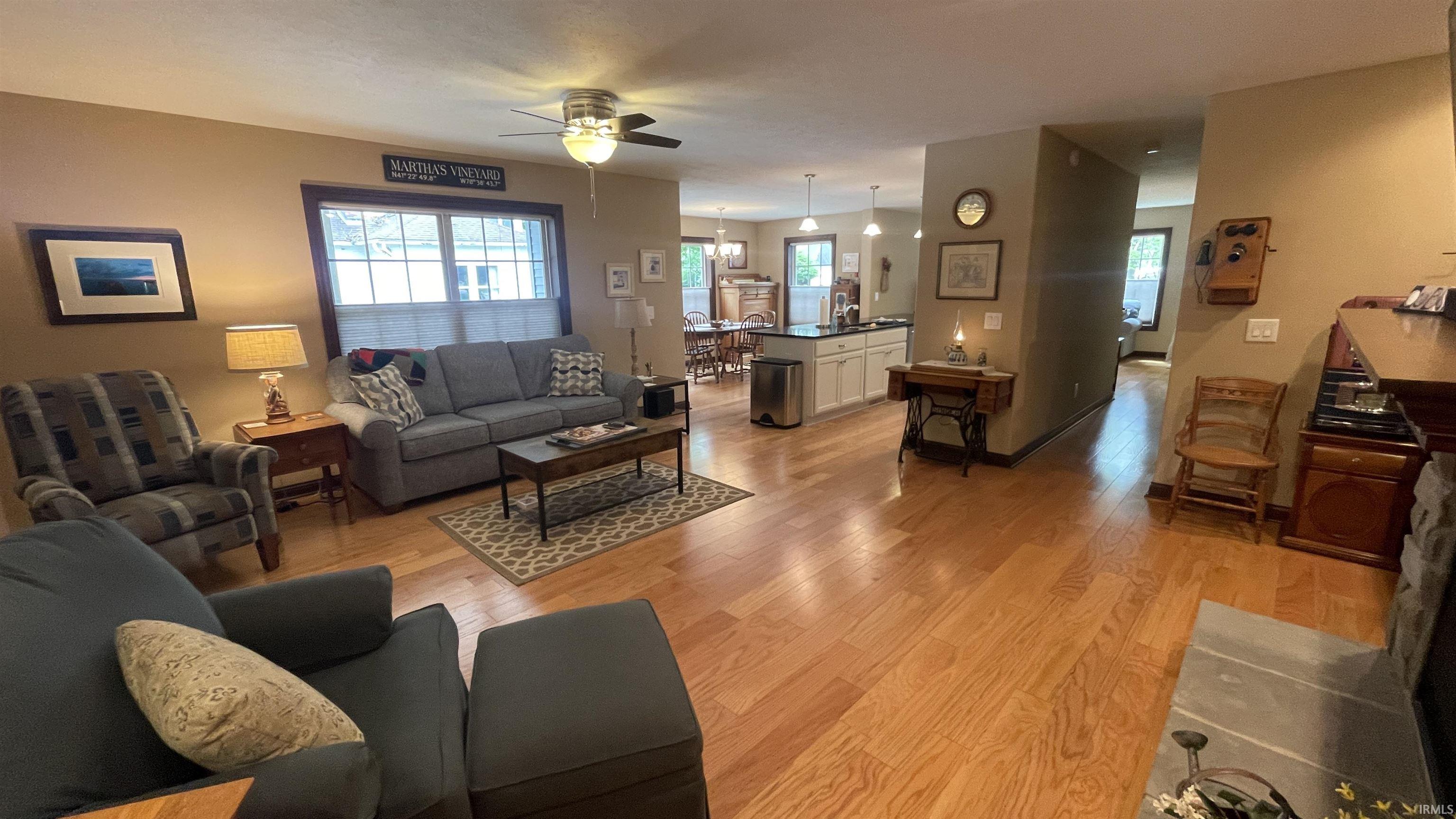 511 South Riverside Drive Winamac, IN 46996 - Photo 8 of 22