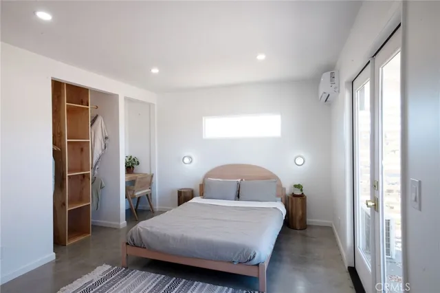 a close view of sink