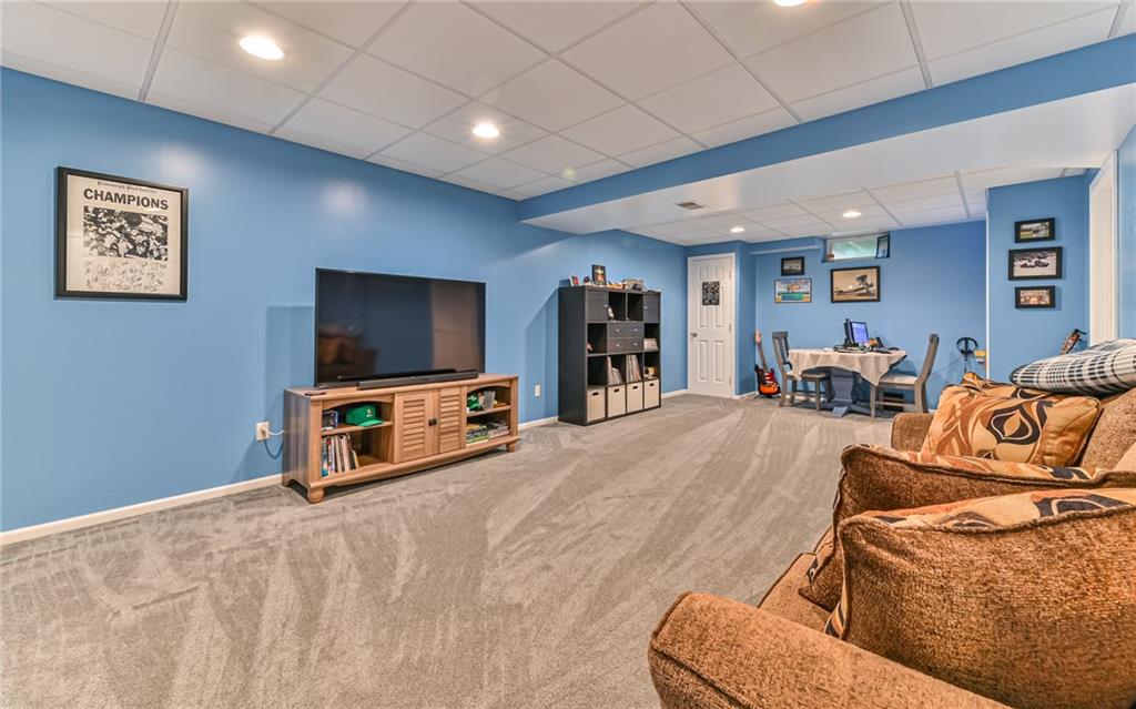 324 Allison Road Gibsonia, PA 15044 - Photo 22 of 25 Gallery Image 22