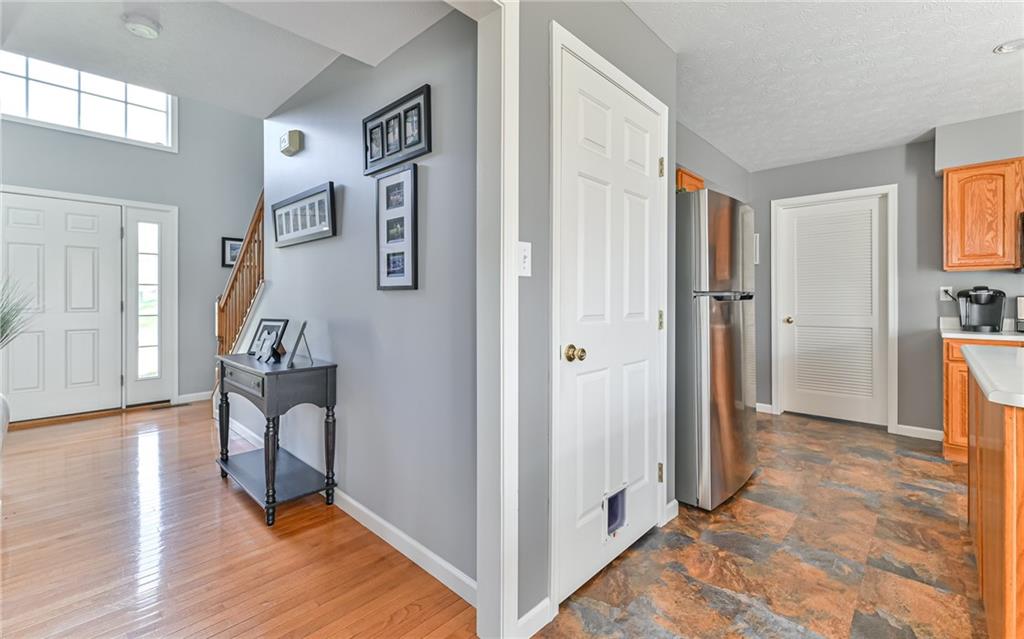 324 Allison Road Gibsonia, PA 15044 - Photo 8 of 25 Gallery Image 8