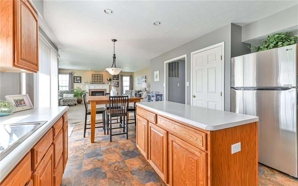 324 Allison Road Gibsonia, PA 15044 - Photo 10 of 25 Gallery Image 10