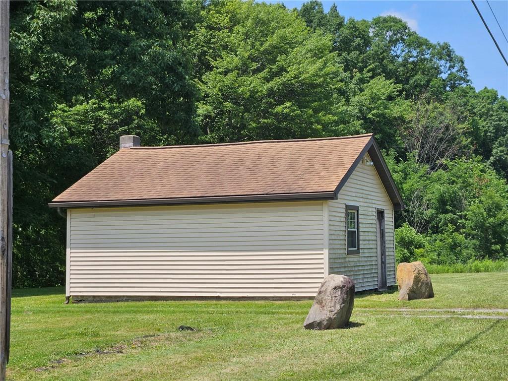 1906 Coffee Run Road Pulaski, PA 16143 - Photo 21 of 27
