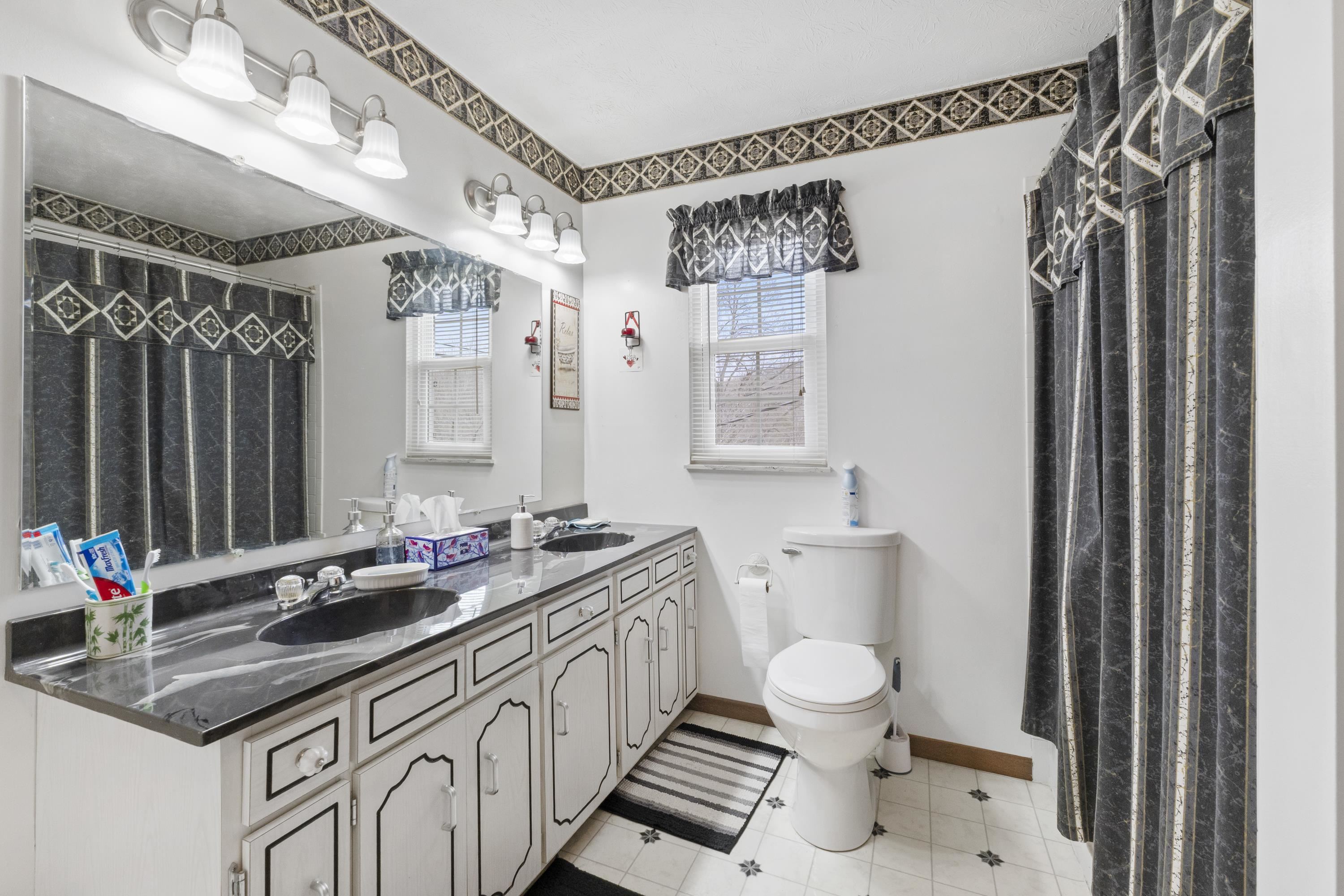 2235 East Thompson Road Ashland, KY 41102 - Photo 21 of 42
