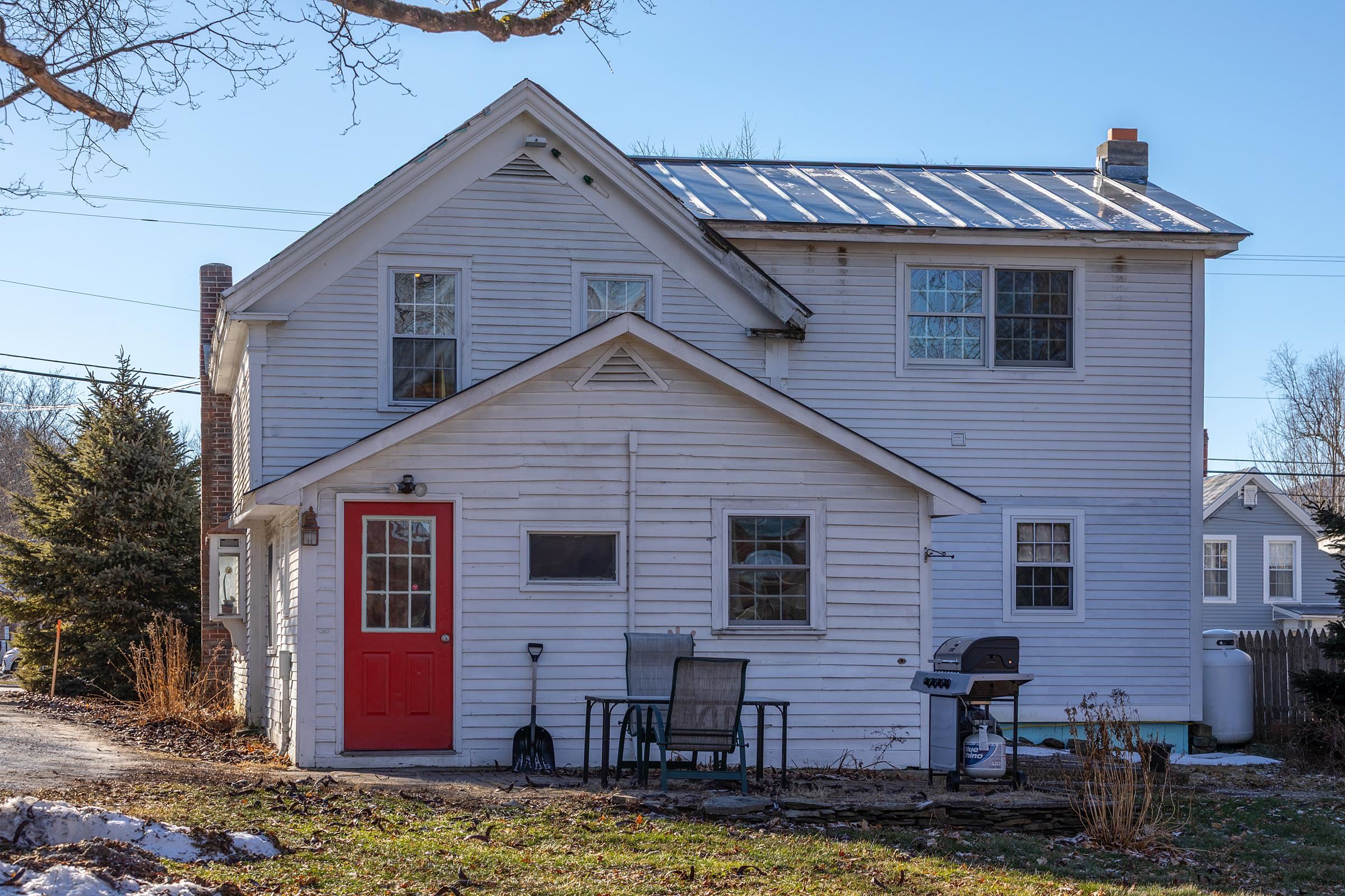 109 School Street Wallingford, VT 05773 - Photo 2 of 42