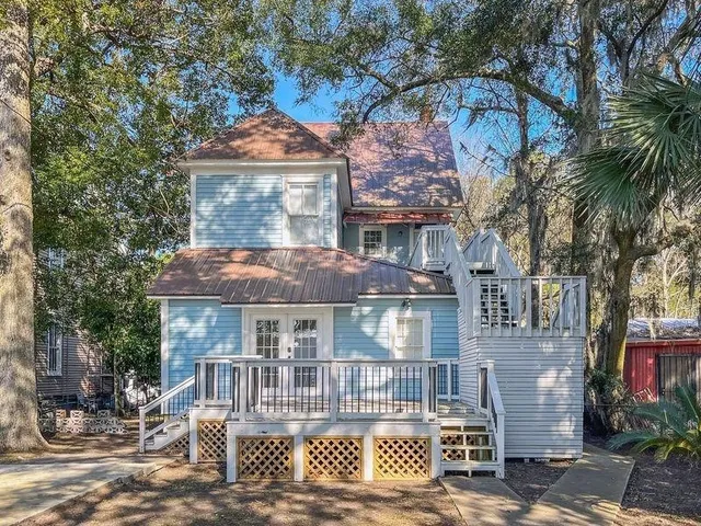 $2,195 | 1113 Grant Street, Unit A, Brunswick, GA 31520