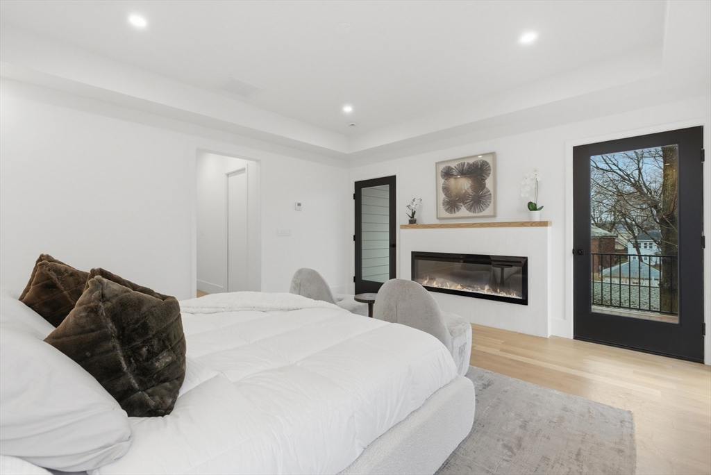 156 Langley Road, Unit 156 Newton, MA 02459 - Photo 18 of 35