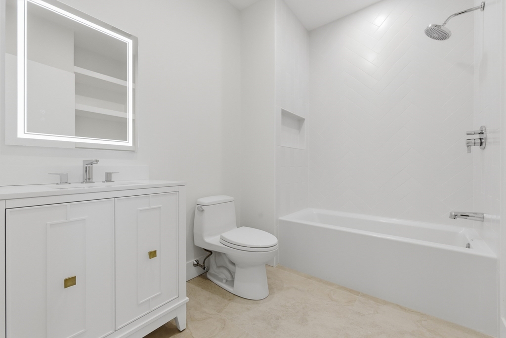 156 Langley Road, Unit 156 Newton, MA 02459 - Photo 25 of 35