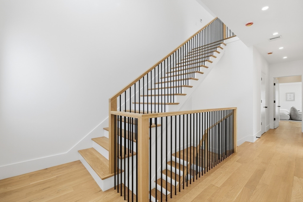 156 Langley Road, Unit 156 Newton, MA 02459 - Photo 26 of 35