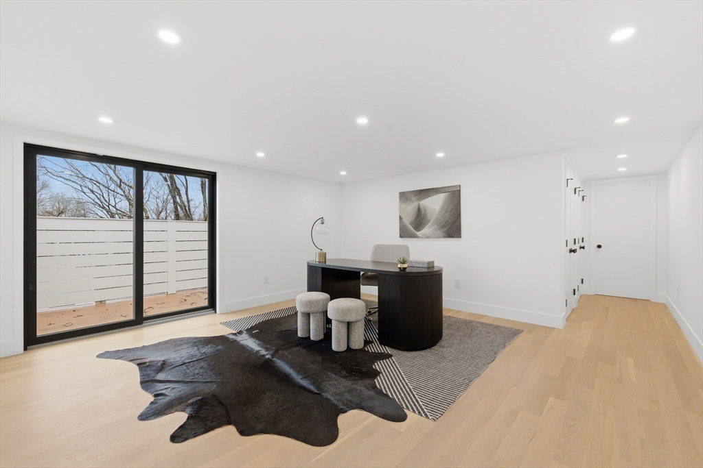 156 Langley Road, Unit 156 Newton, MA 02459 - Photo 28 of 35