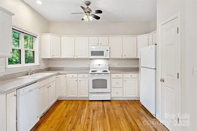 $439,000 | 1 Teresa Way, Black Mountain, NC 28711