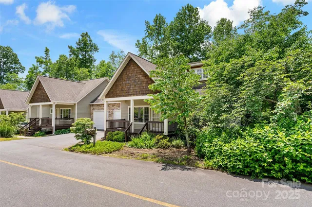 $439,000 | 1 Teresa Way, Black Mountain, NC 28711