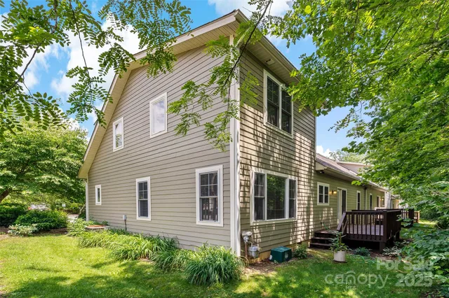 $439,000 | 1 Teresa Way, Black Mountain, NC 28711