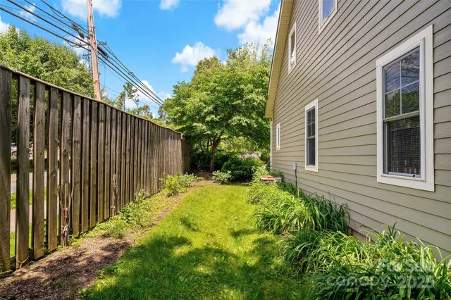 $439,000 | 1 Teresa Way, Black Mountain, NC 28711