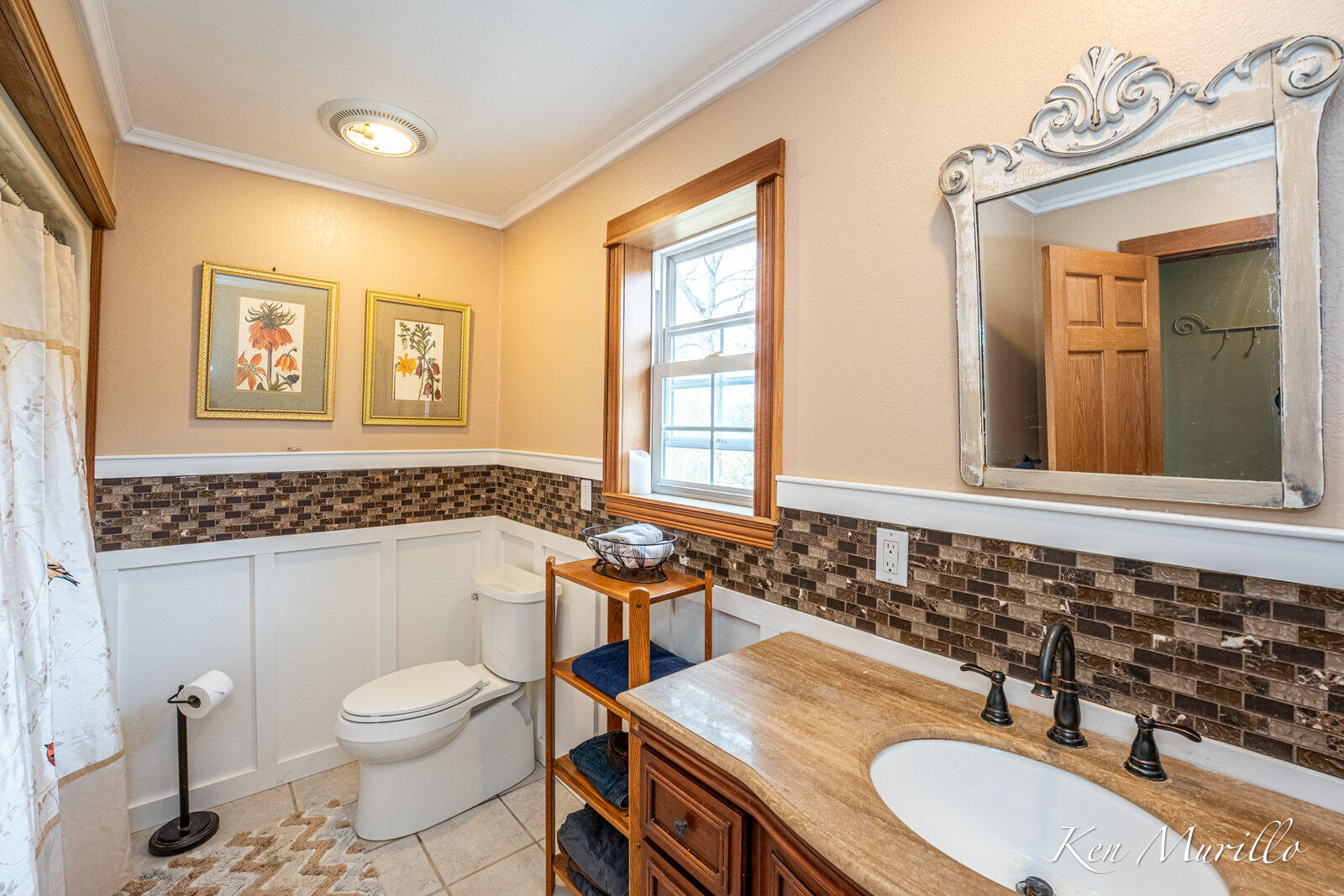 1519 North Roscommon Road Roscommon, MI 48653 - Photo 36 of 72 1519 N Roscommon-43