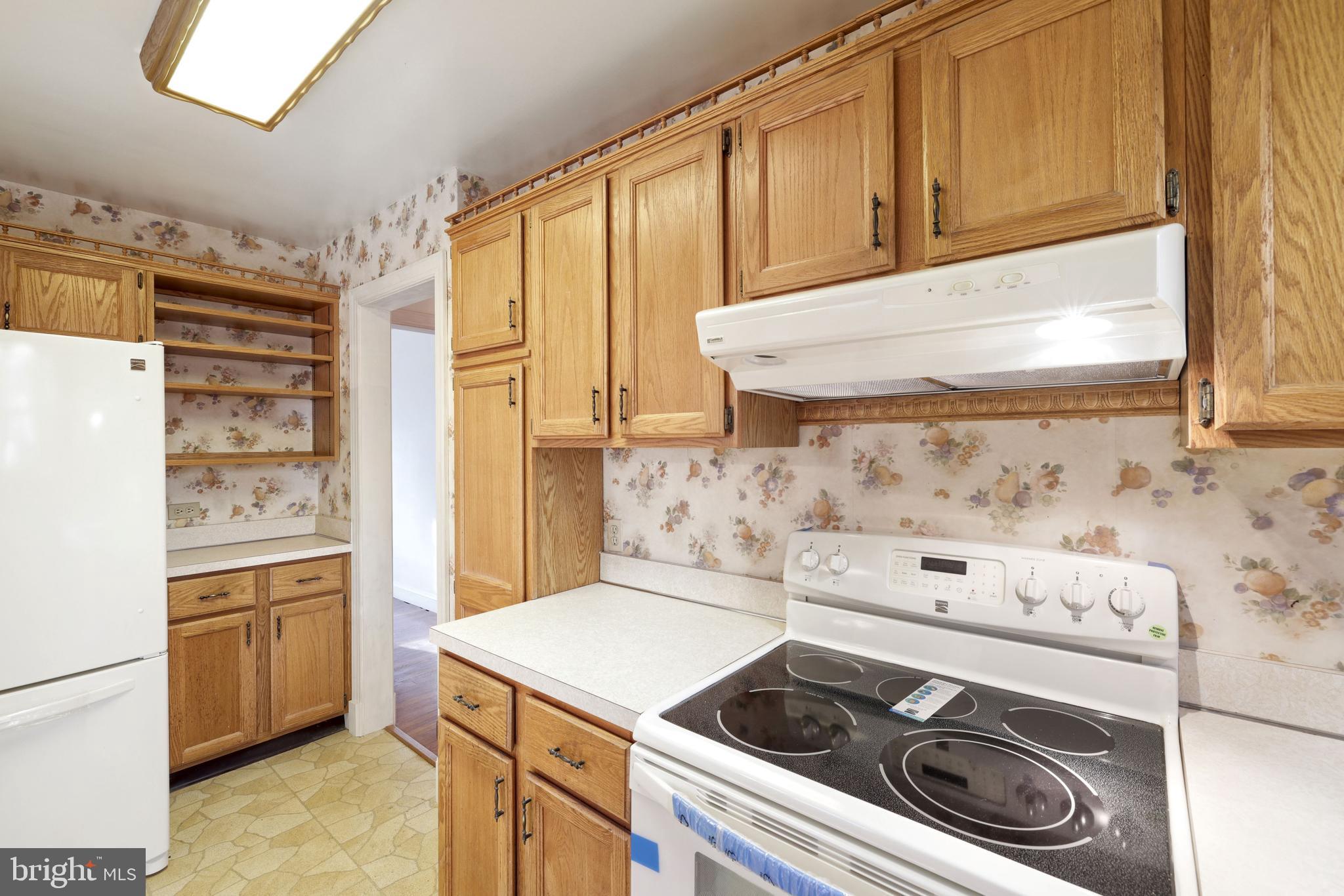 9905 Merwood Lane Silver Spring, MD 20901 - Photo 12 of 42