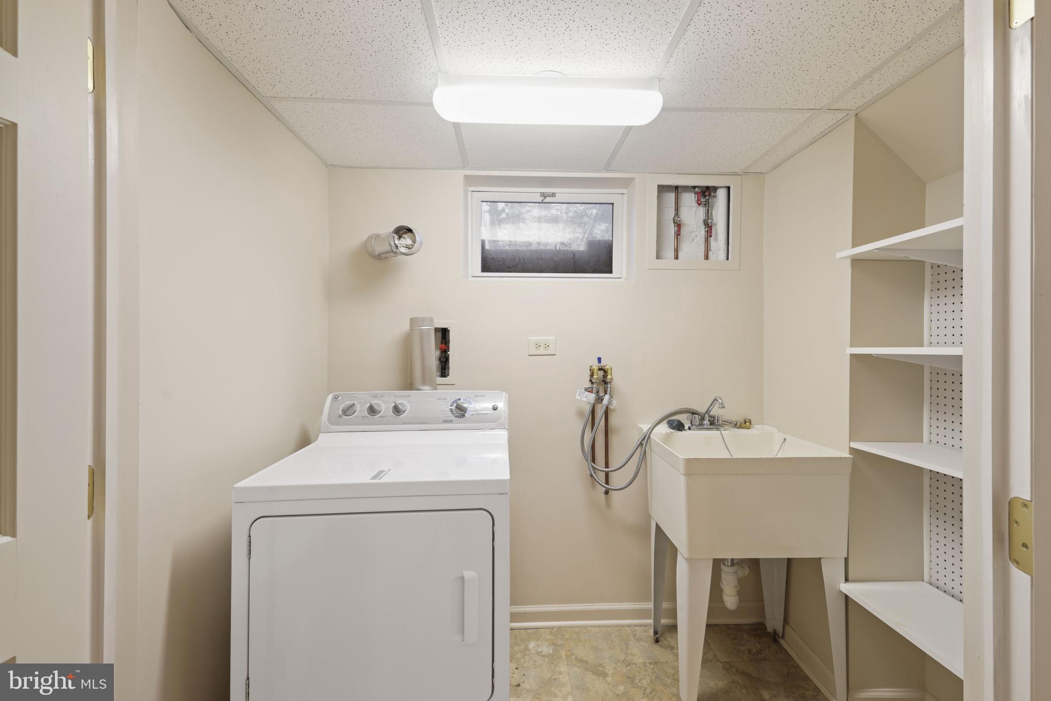 9905 Merwood Lane Silver Spring, MD 20901 - Photo 15 of 42