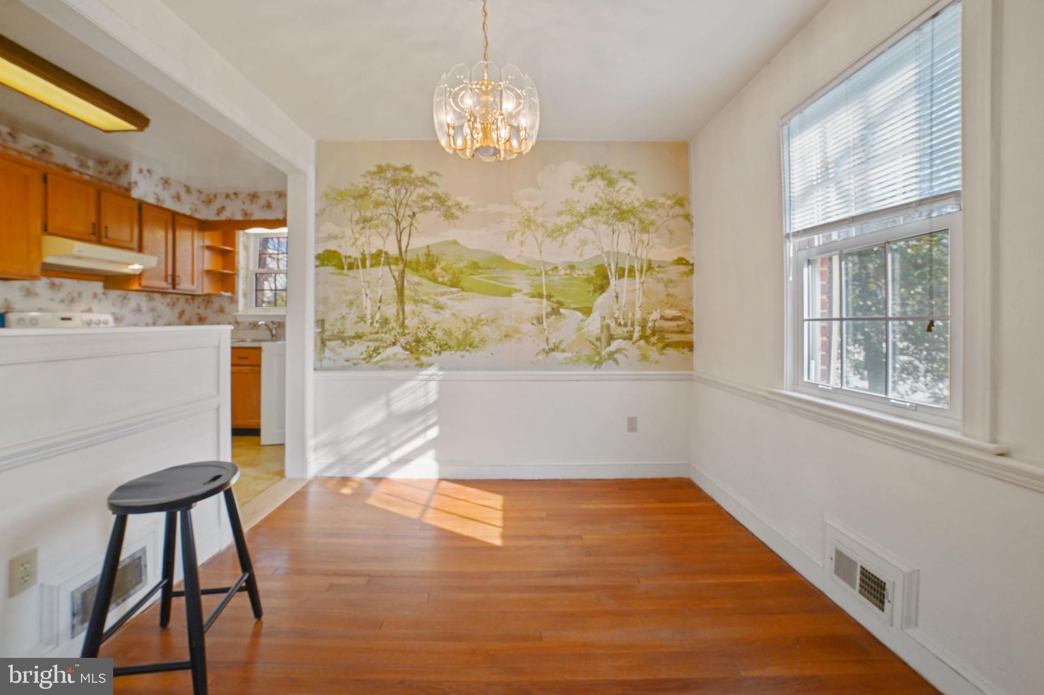 9905 Merwood Lane Silver Spring, MD 20901 - Photo 23 of 42