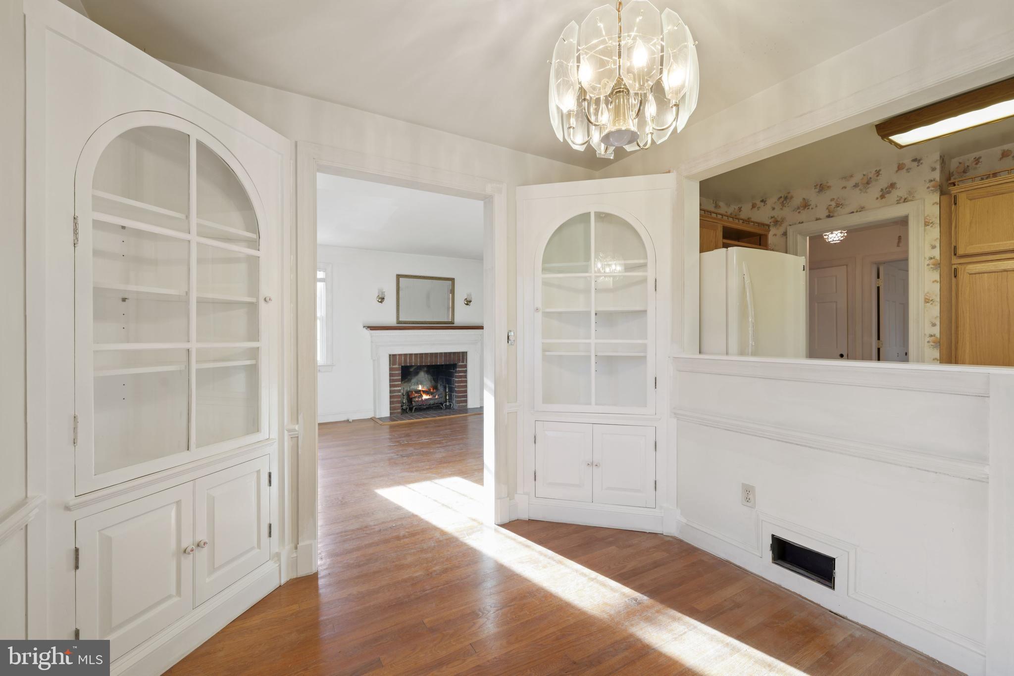9905 Merwood Lane Silver Spring, MD 20901 - Photo 9 of 42