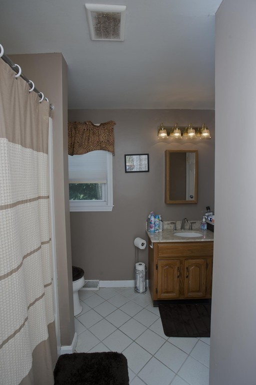 129 Meadowbrook Road Agawam, MA 01001 - Photo 19 of 28 Gallery Image 19