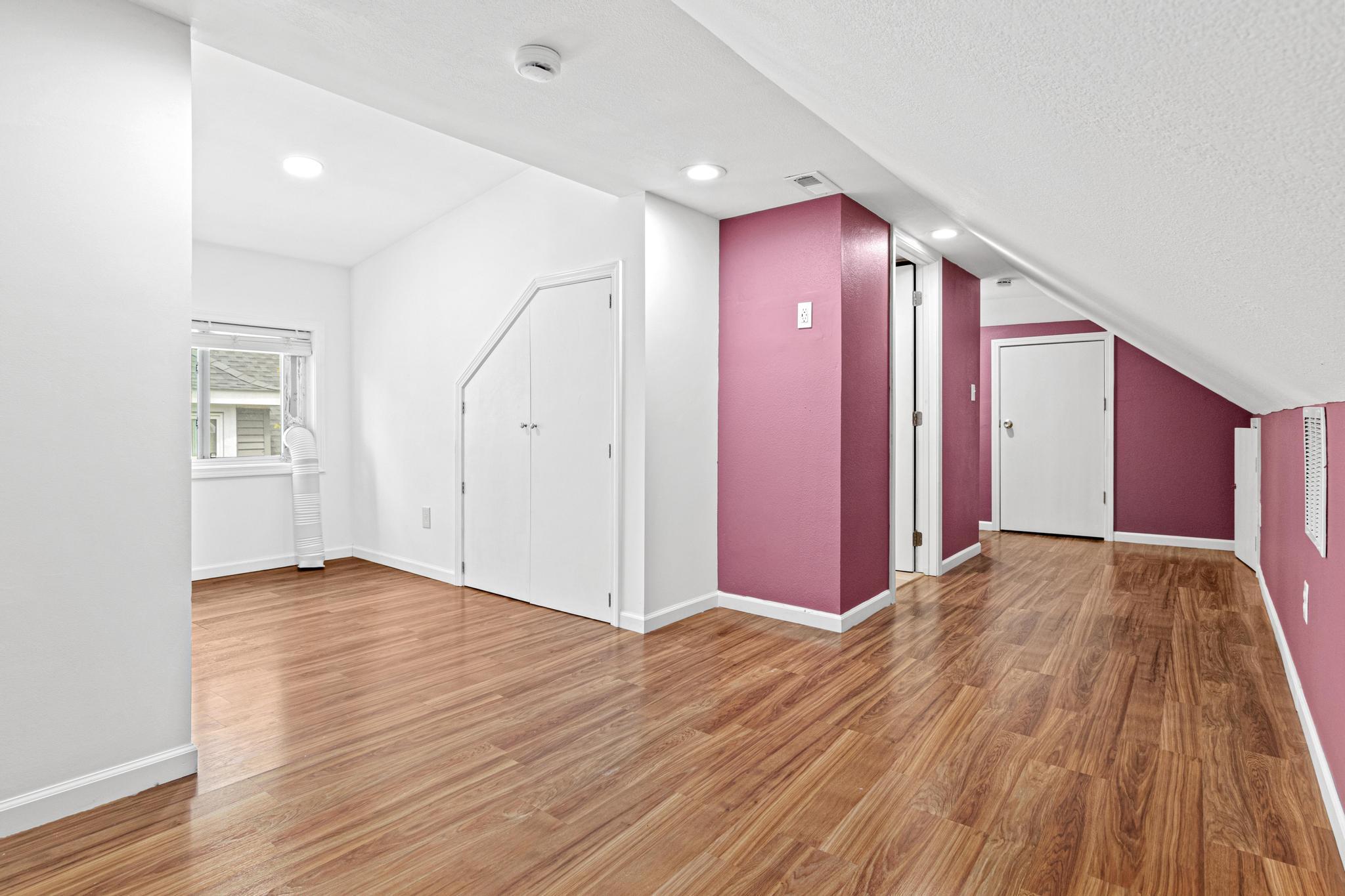 2411 Northeast Madison Street Minneapolis, MN 55418 - Photo 20 of 31