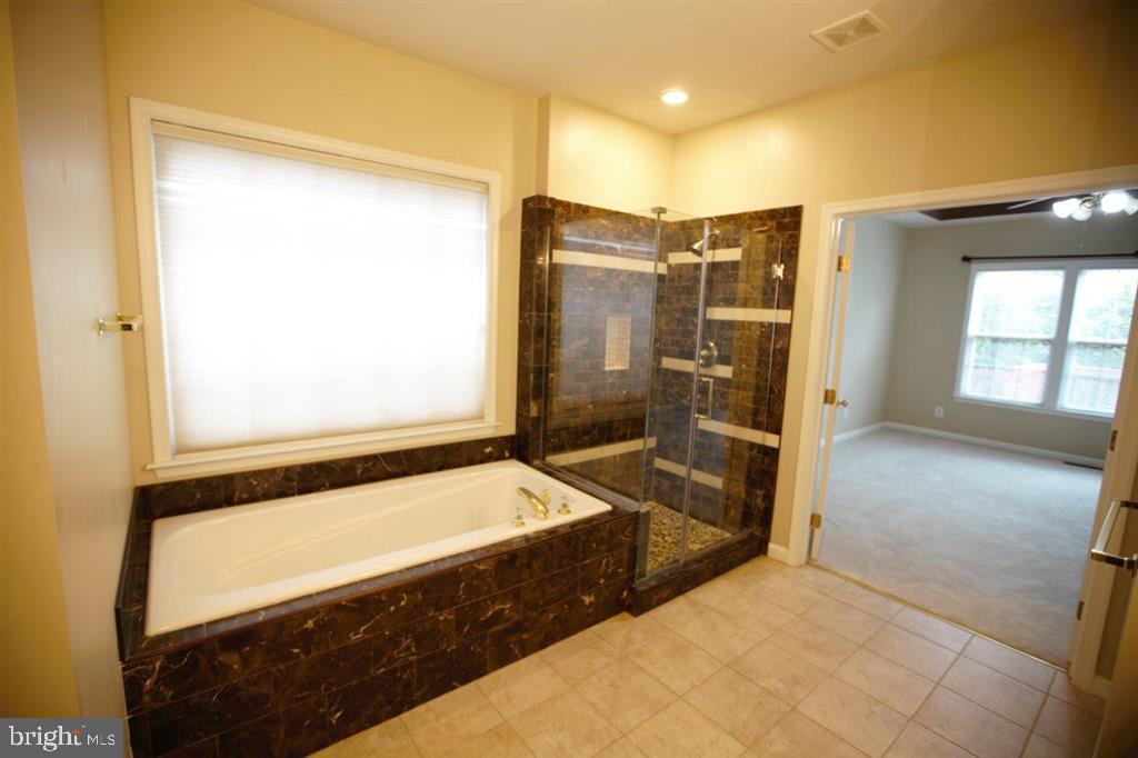 12500 Fox View Way Reston, VA 20191 - Photo 17 of 43 Gallery Image 17