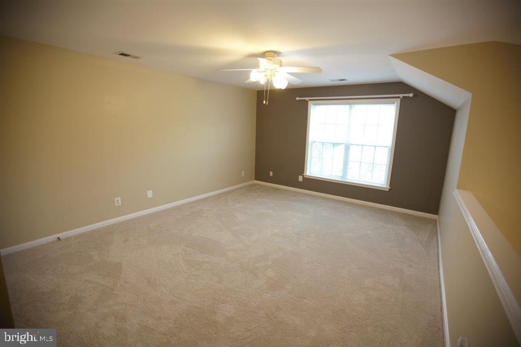 12500 Fox View Way Reston, VA 20191 - Photo 22 of 43 Gallery Image 22