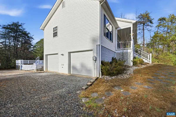 $393,000 | 2093 Swift Run Road, Ruckersville, VA 22968