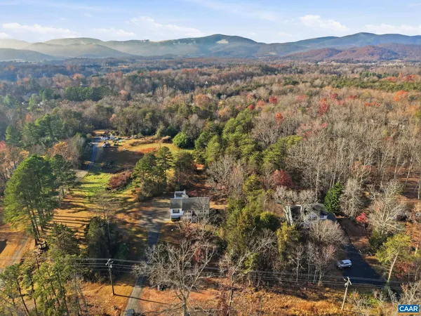 $393,000 | 2093 Swift Run Road, Ruckersville, VA 22968