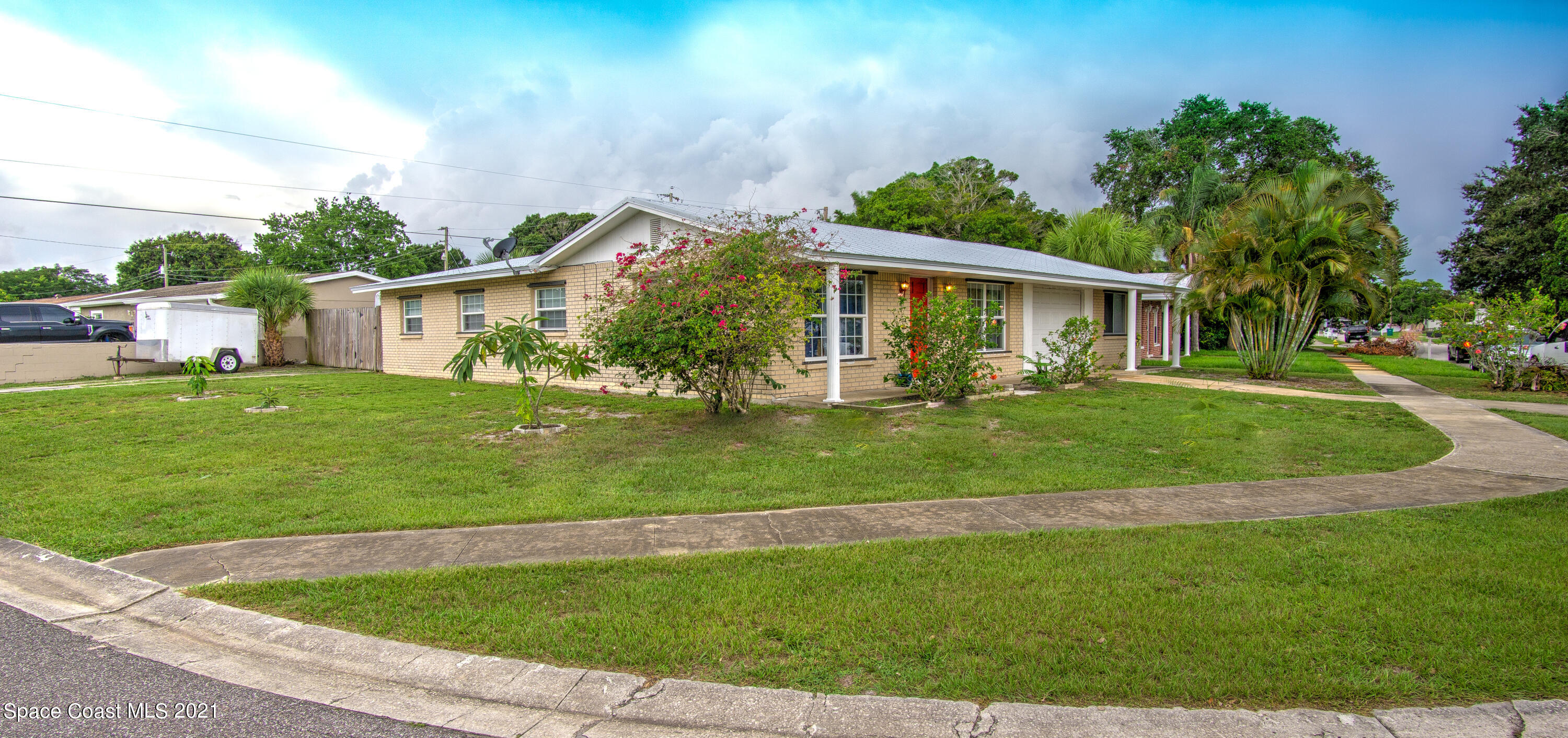 2375 Ricky Road Melbourne, FL 32935 - Photo 1 of 20 Corner View