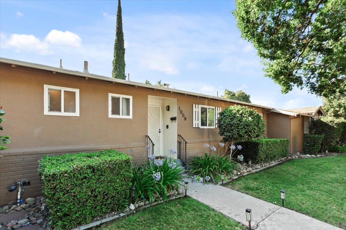 1008 Phelps Avenue Modesto, CA 95350 - Photo 3 of 70