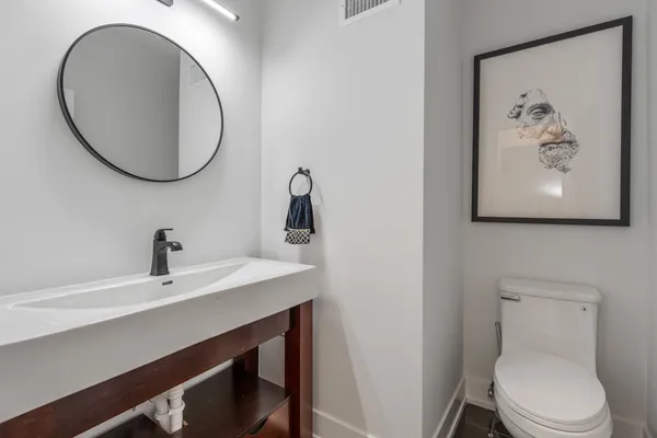 $1,850,000 | 1522 West Wolfram Street, Chicago, IL 60657
