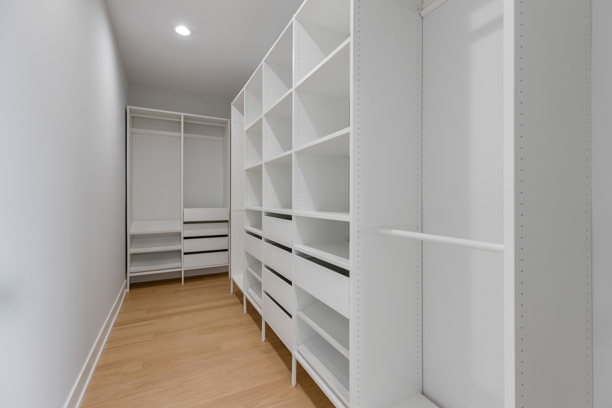 1522 West Wolfram Street Chicago, IL 60657 - Photo 17 of 35