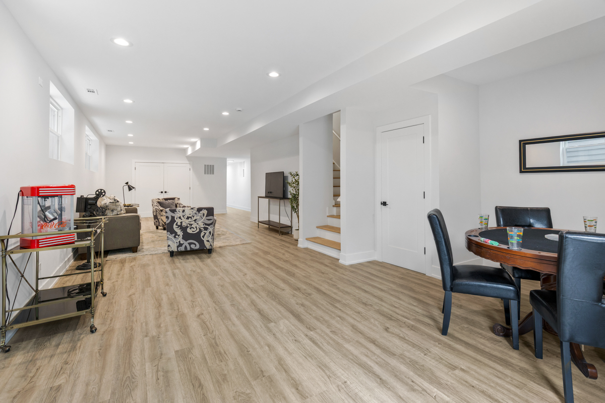 1522 West Wolfram Street Chicago, IL 60657 - Photo 24 of 35