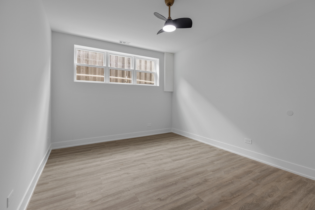 1522 West Wolfram Street Chicago, IL 60657 - Photo 27 of 35