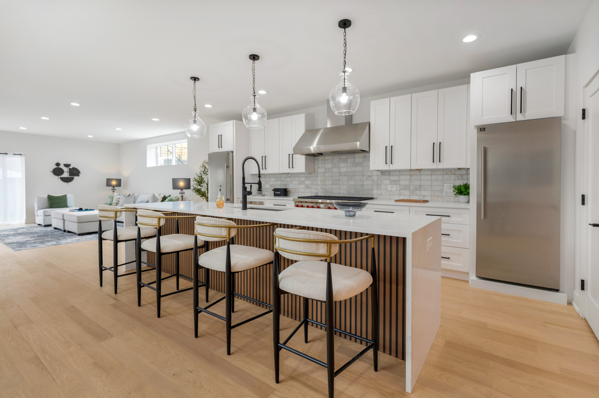 1522 West Wolfram Street Chicago, IL 60657 - Photo 6 of 35