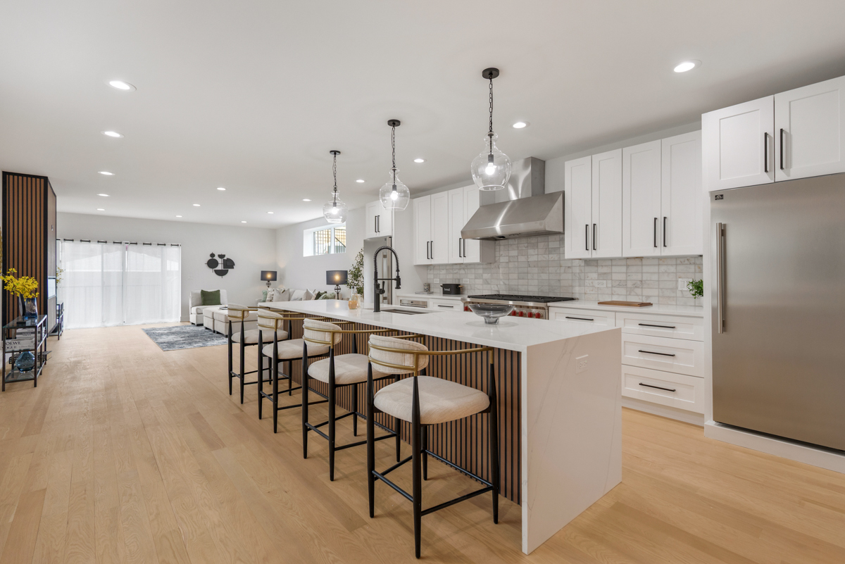 1522 West Wolfram Street Chicago, IL 60657 - Photo 7 of 35