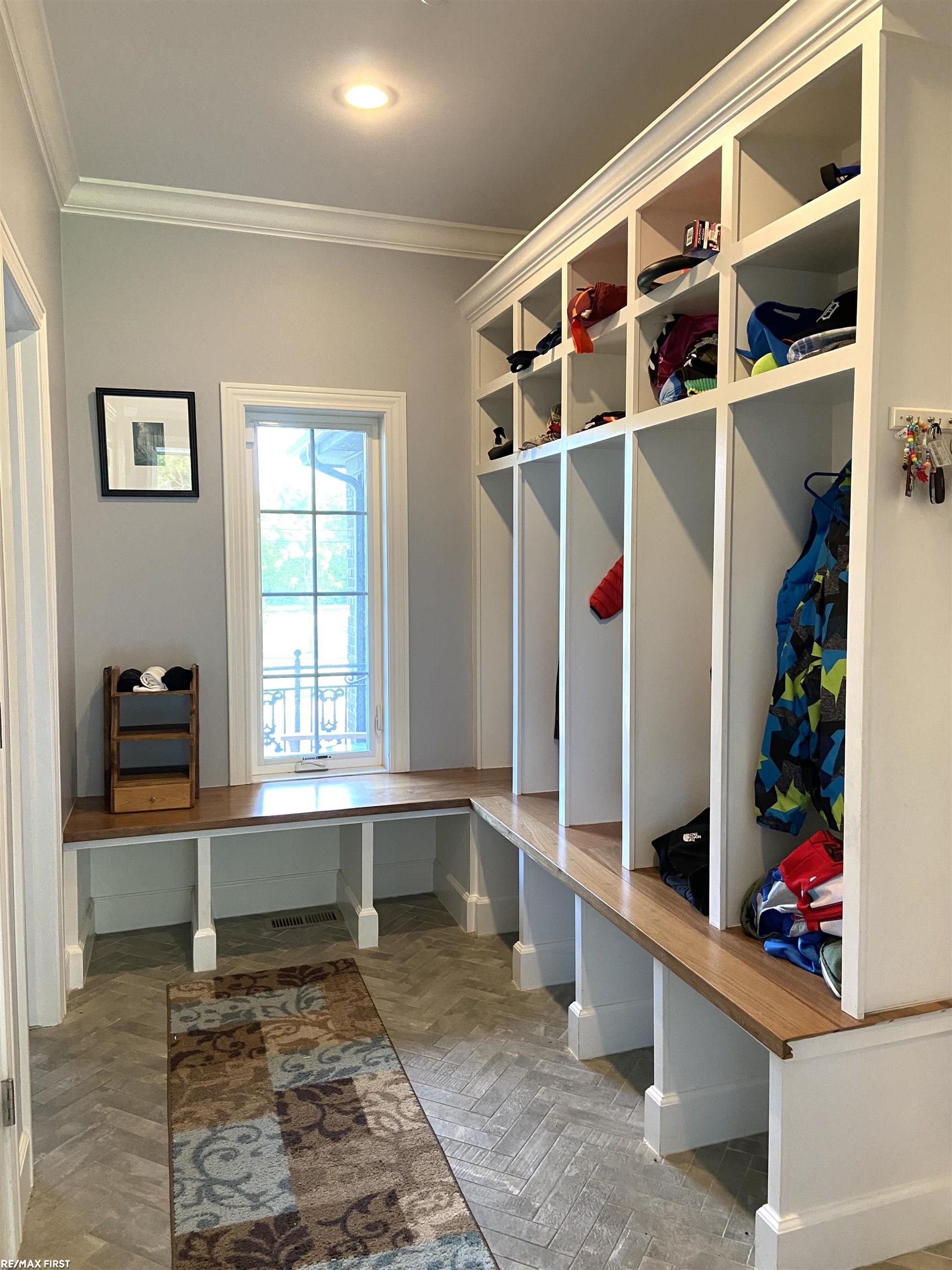 850 South Boulevard Rochester, MI 48307 - Photo 17 of 51