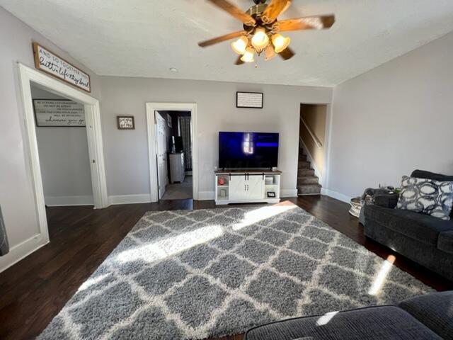 129 Spring Street Utica, OH 43080 - Photo 12 of 35 IMG_0429