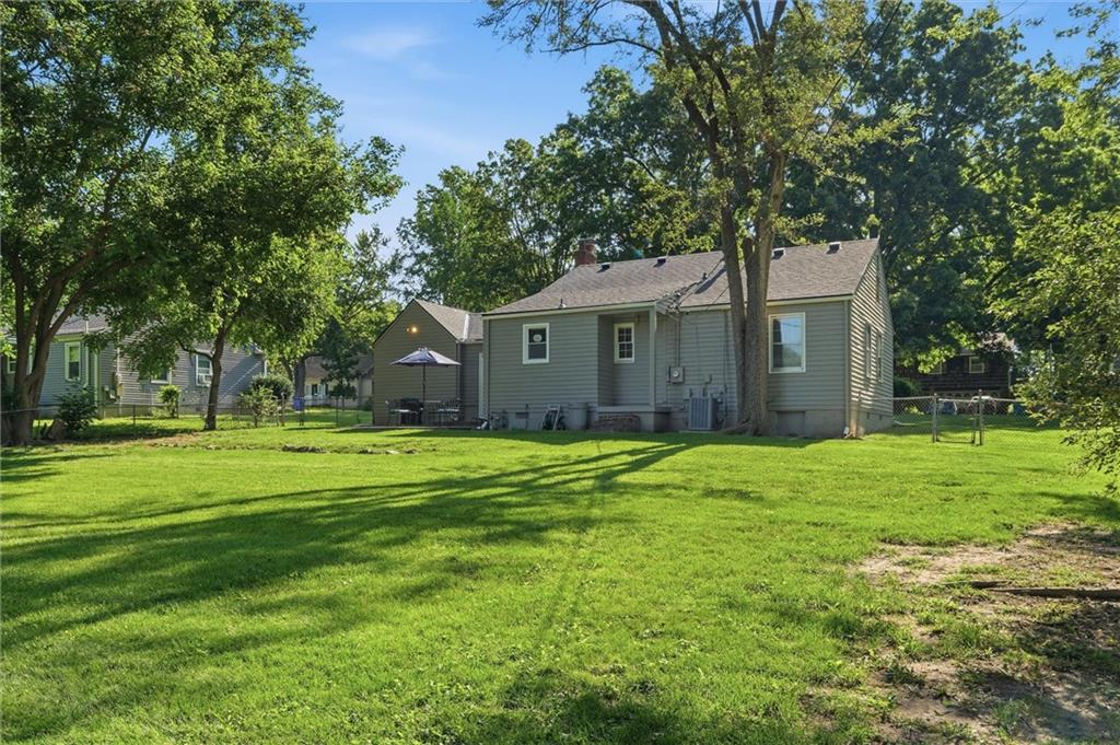8408 Riley Street Overland Park, KS 66212 - Photo 27 of 27