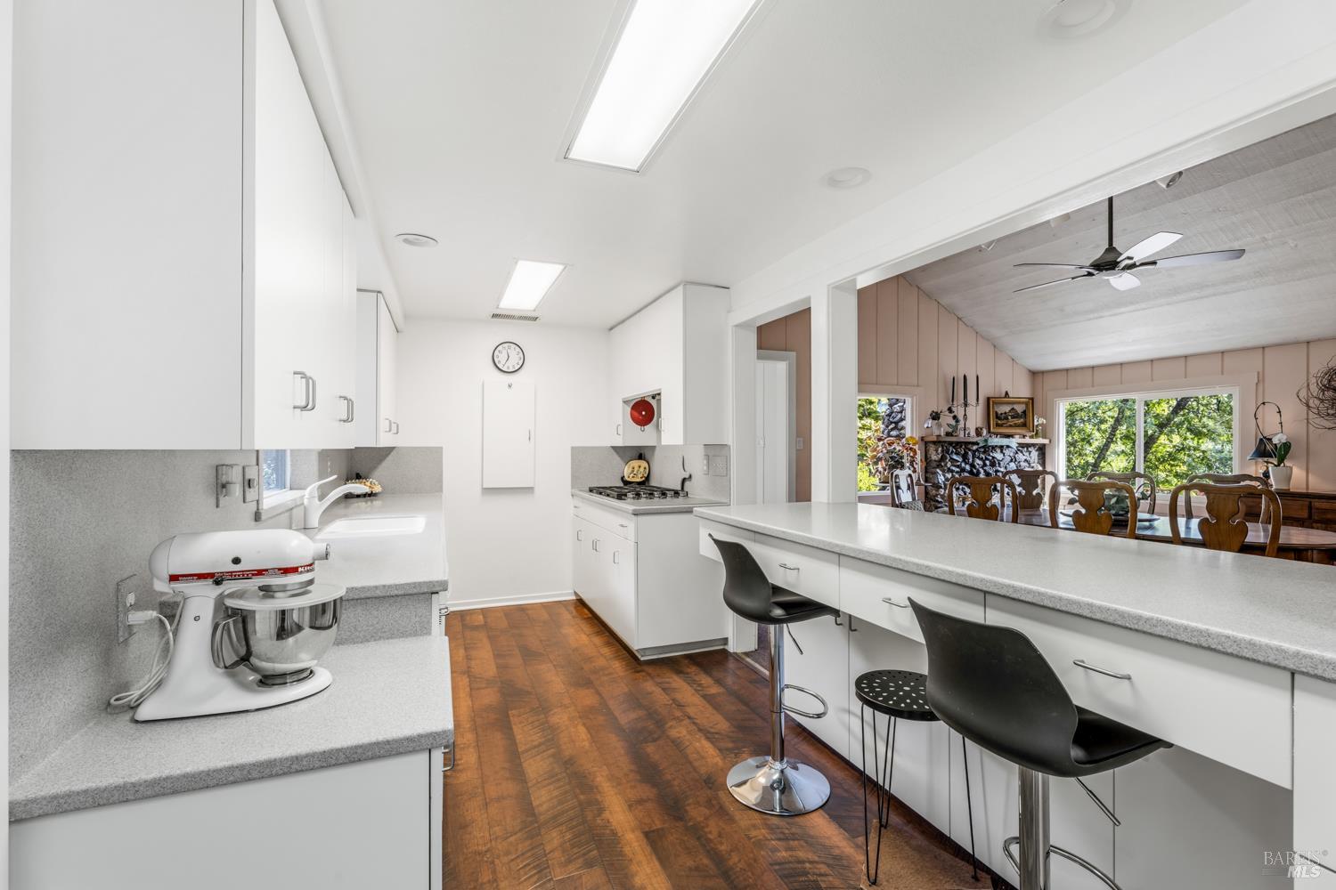 308 Jefferson Lane Ukiah, CA 95482 - Photo 12 of 50