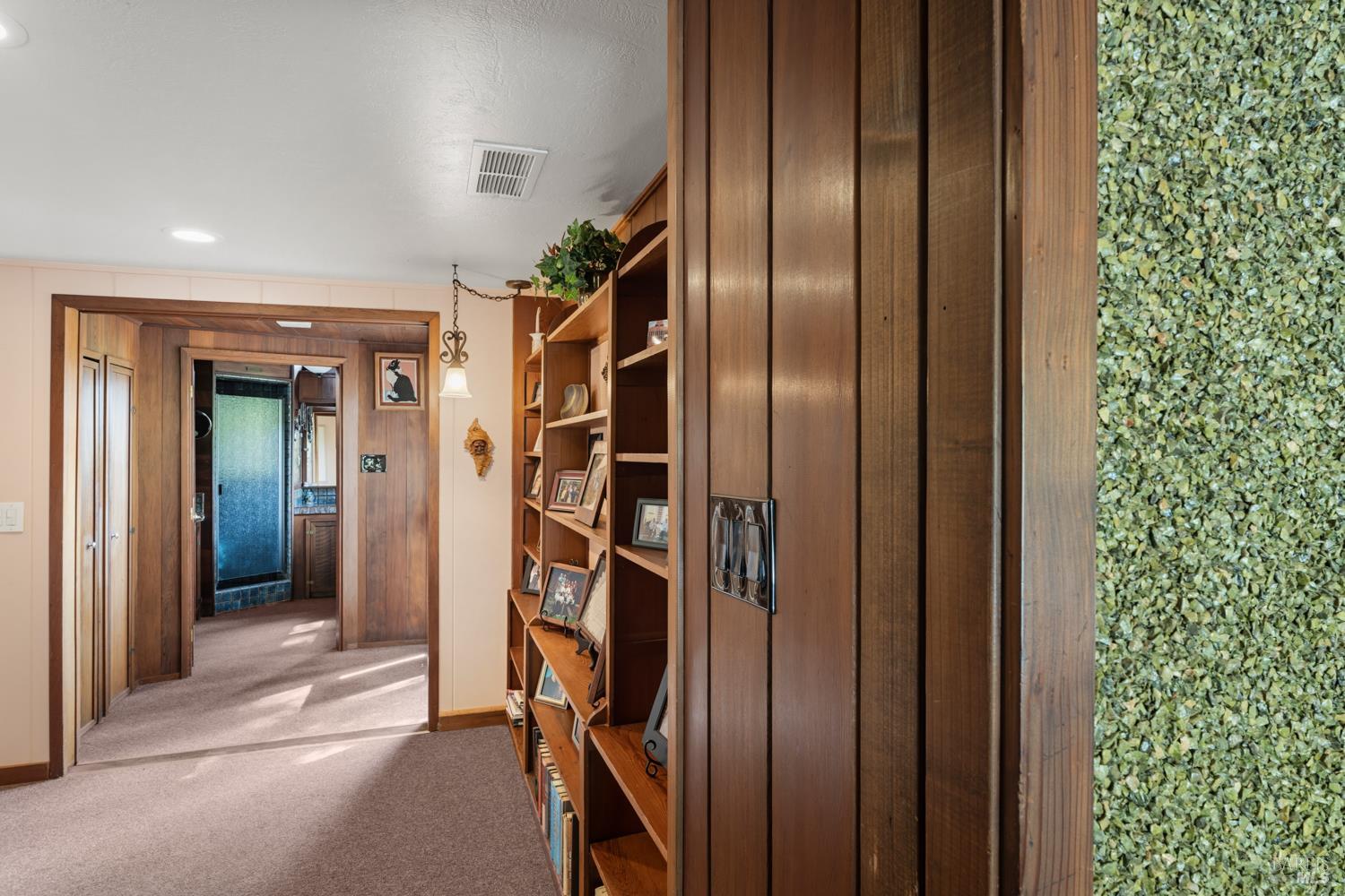 308 Jefferson Lane Ukiah, CA 95482 - Photo 20 of 50 a view of closet area