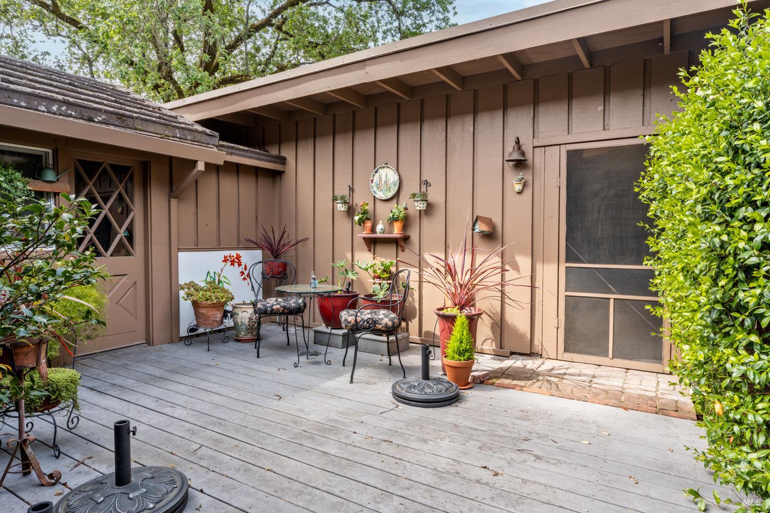308 Jefferson Lane Ukiah, CA 95482 - Photo 33 of 50 an outdoor space with furniture
