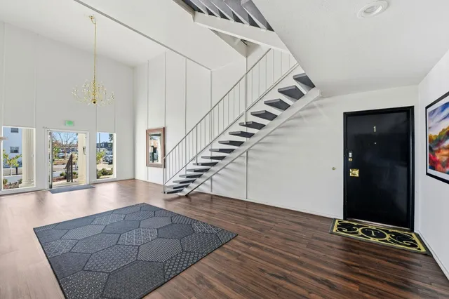 $795,000 | 1940 Mt Vernon Court, Unit 1, Mountain View, CA 94040