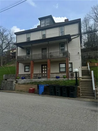 $900 | 135 Union Street, Bridgeville, PA 15017