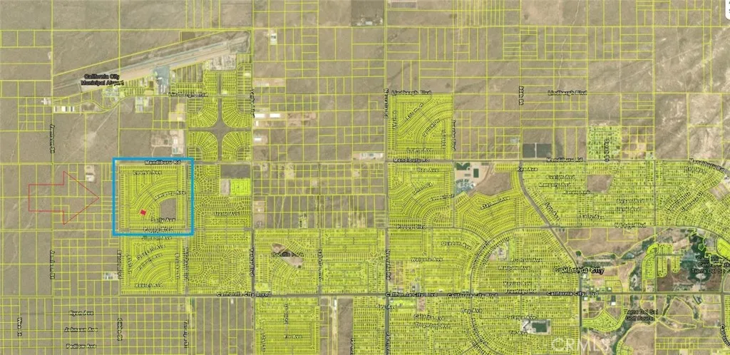 0 Evelyn Edwards, CA 93523 - Photo 3 of 7 a bathroom with a shower