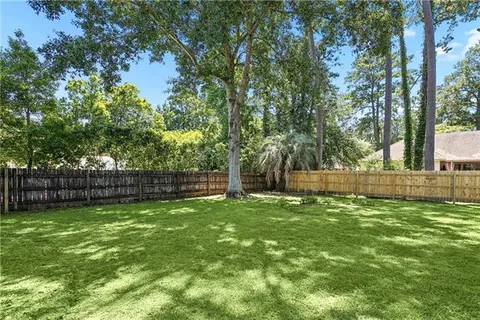 $569,900 | 1239 Clearwater Drive, Mandeville, LA 70471