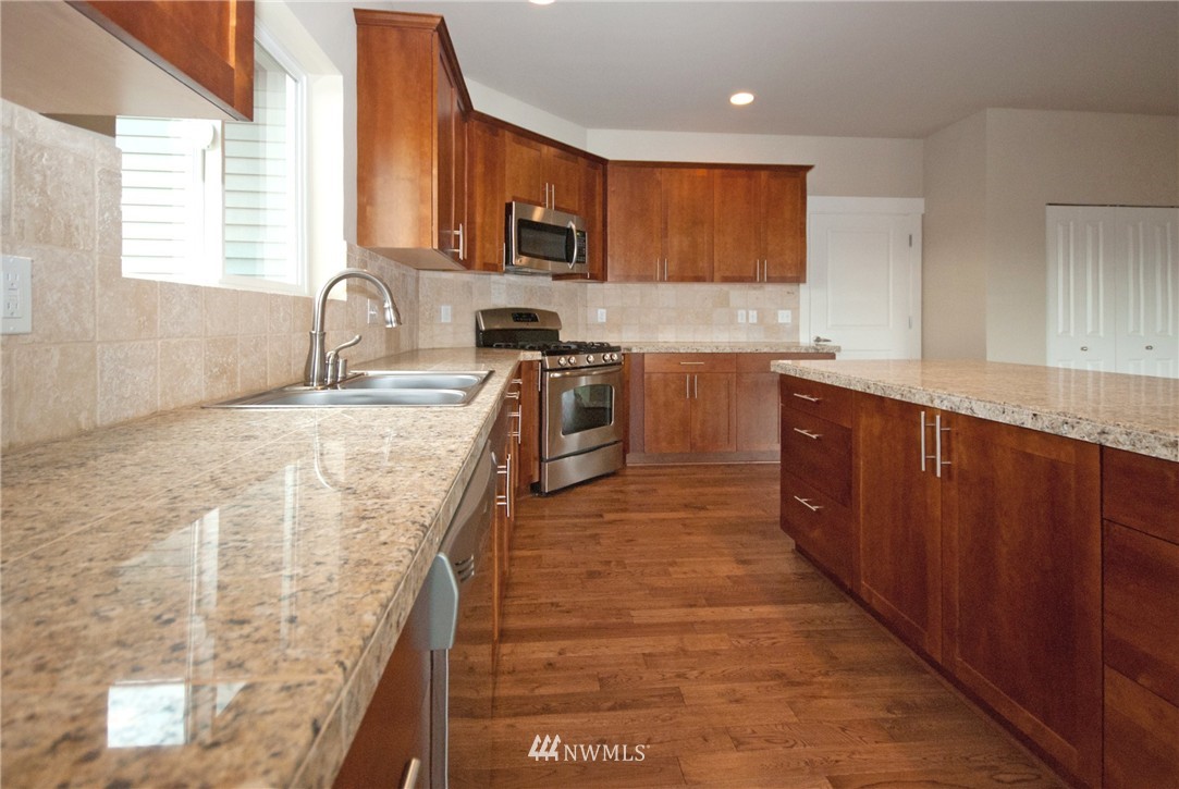 488 Partlon Street, Unit 81 Buckley, WA 98321 - Photo 7 of 19 Gallery Image 7