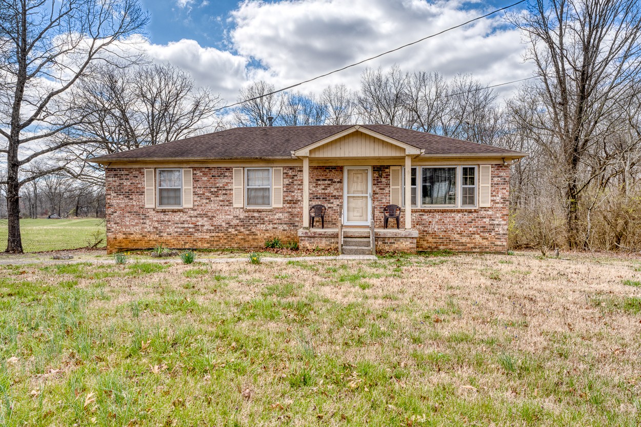 205 Eno Road Dickson, TN 37055 - Photo 1 of 27 Gallery Image 1